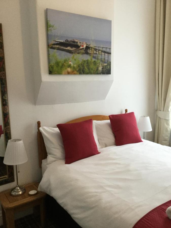 Fernville Guest House เวสตัน-ซูเปอร์-แมร์ ภายนอก รูปภาพ